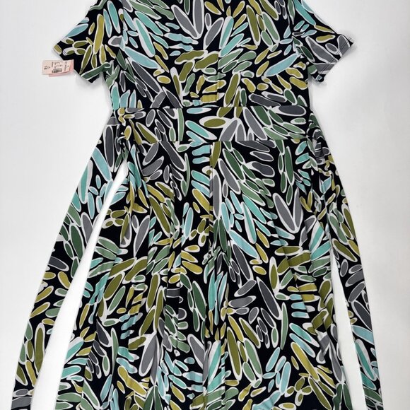 Dress Barn Womens Dress 16 Colorful Short Sleeve Stretch Pullover Tie Belt NEW - Picture 4 of 11